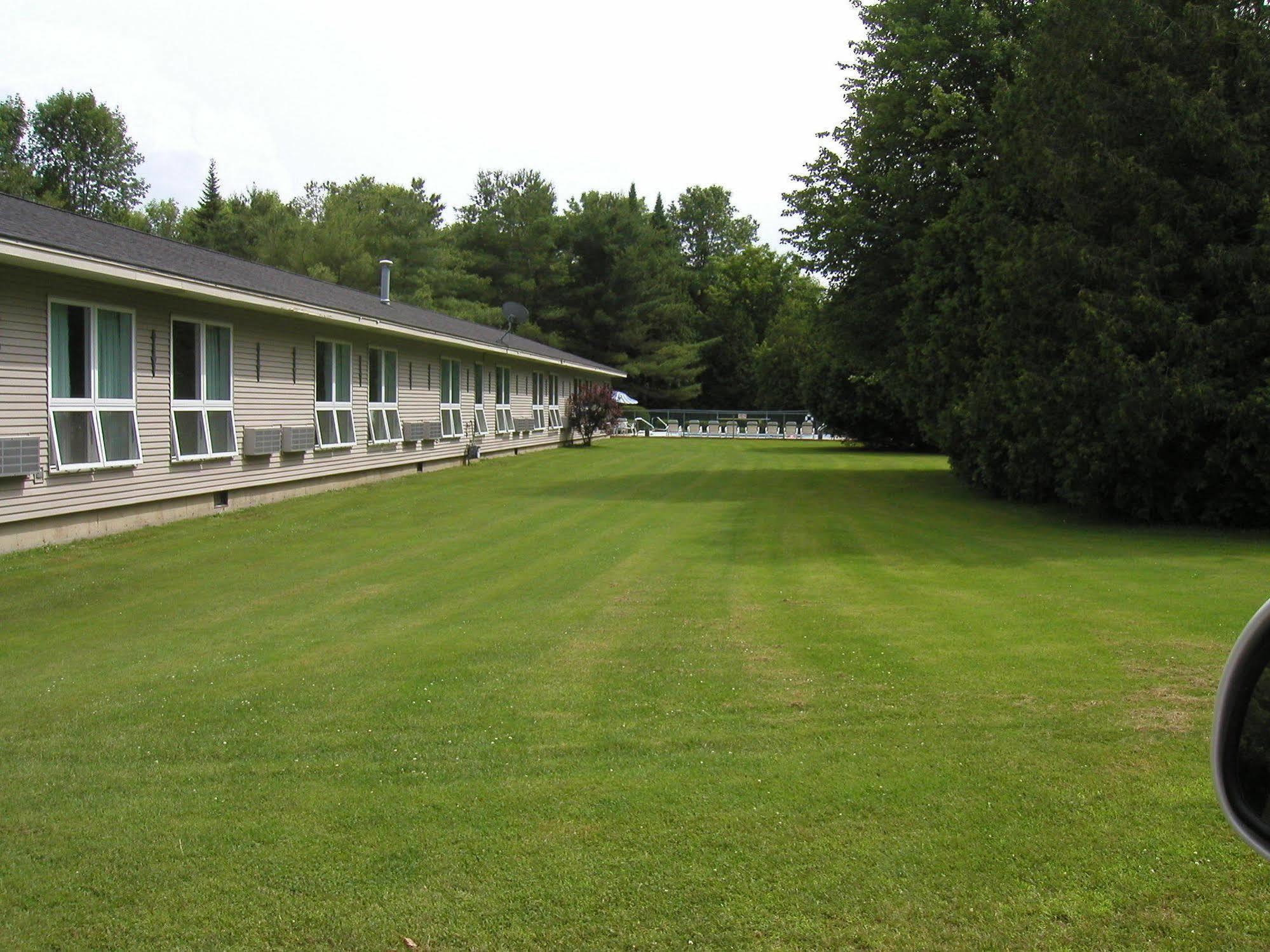 T-Bird Motor Inn Shelburne Exterior foto